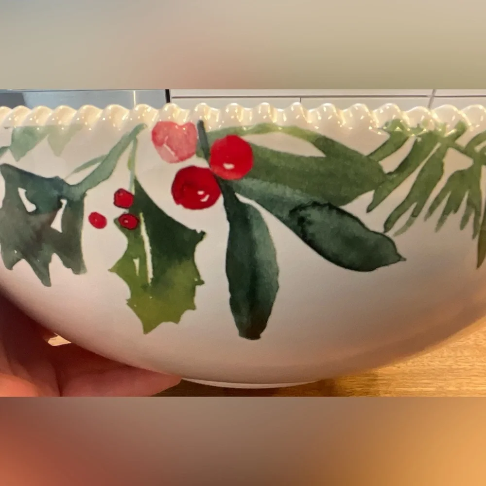 LARGE Better Homes And Gardens Winter Botanical Salad/Fruit Serving Bowl
